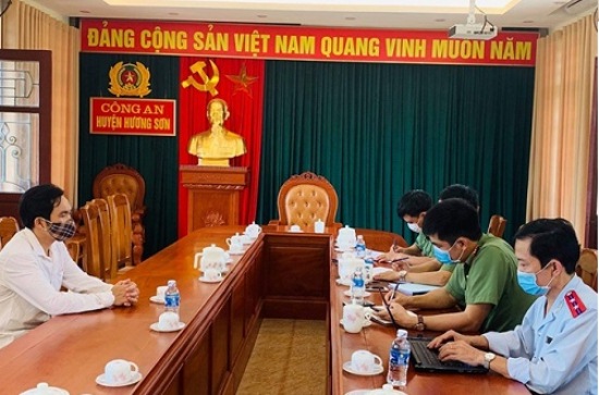 Hà Tĩnh: Đăng thông tin xuyên tạc trên mạng xã hội, thầy giáo bị phạt 10 triệu đồng